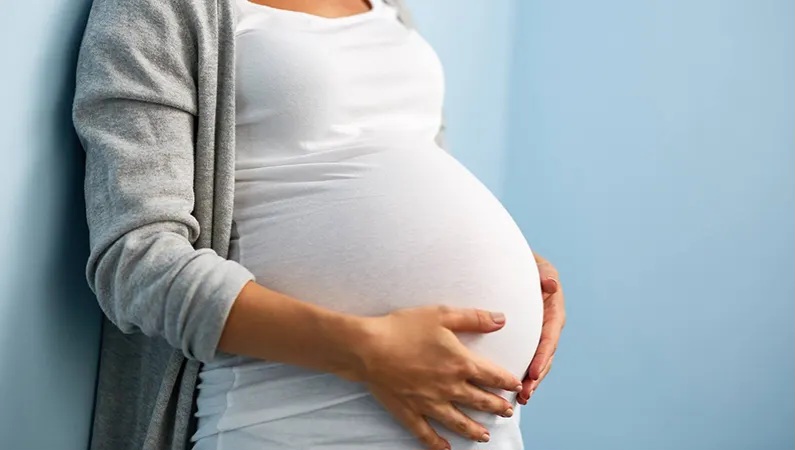 کاشت ابرو در زمان بارداری